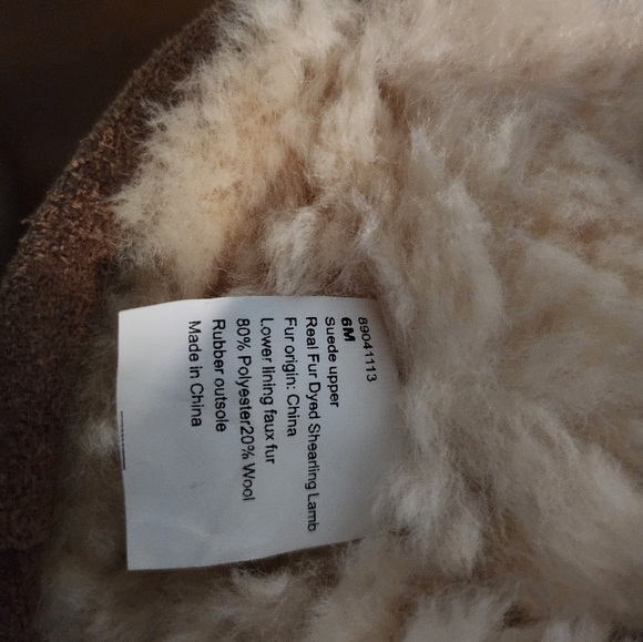 Suede Boot Size 6 w braided accent faux shearling lined - Picture 7 of 7